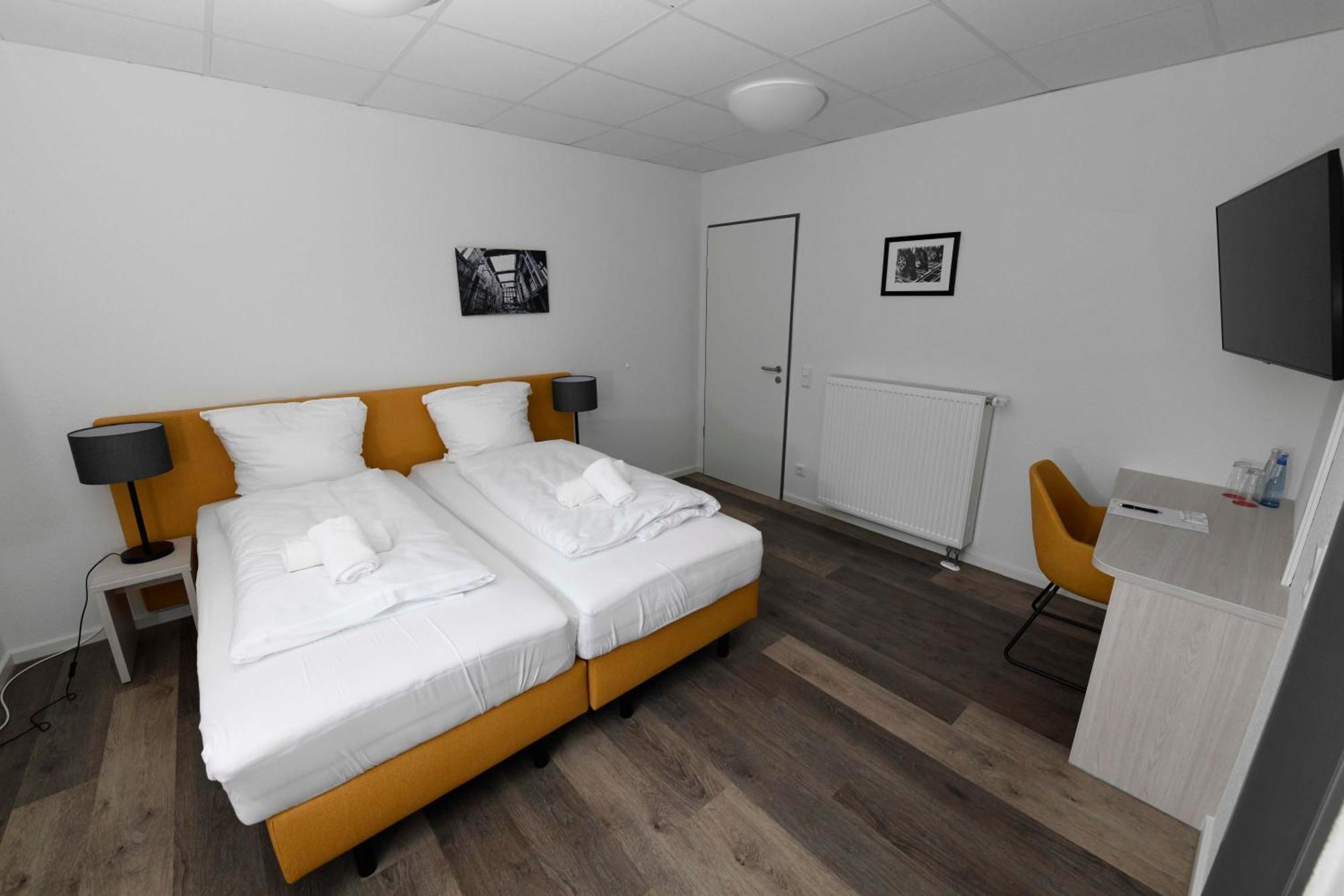 St. Barbara-Haus Hotel Dinslaken Kültér fotó